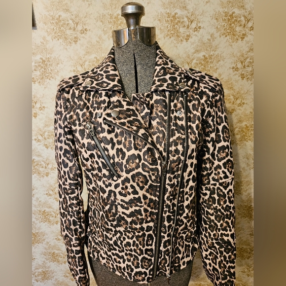 Colleen Lopez Small Faux Leather Moto Jacket - Picture 14 of 16